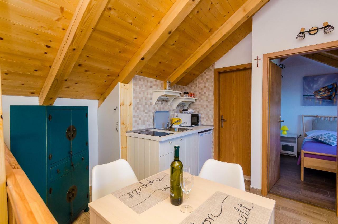 Korita Apartment Maranovici