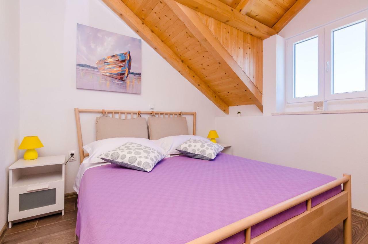 Korita Apartment Maranovici