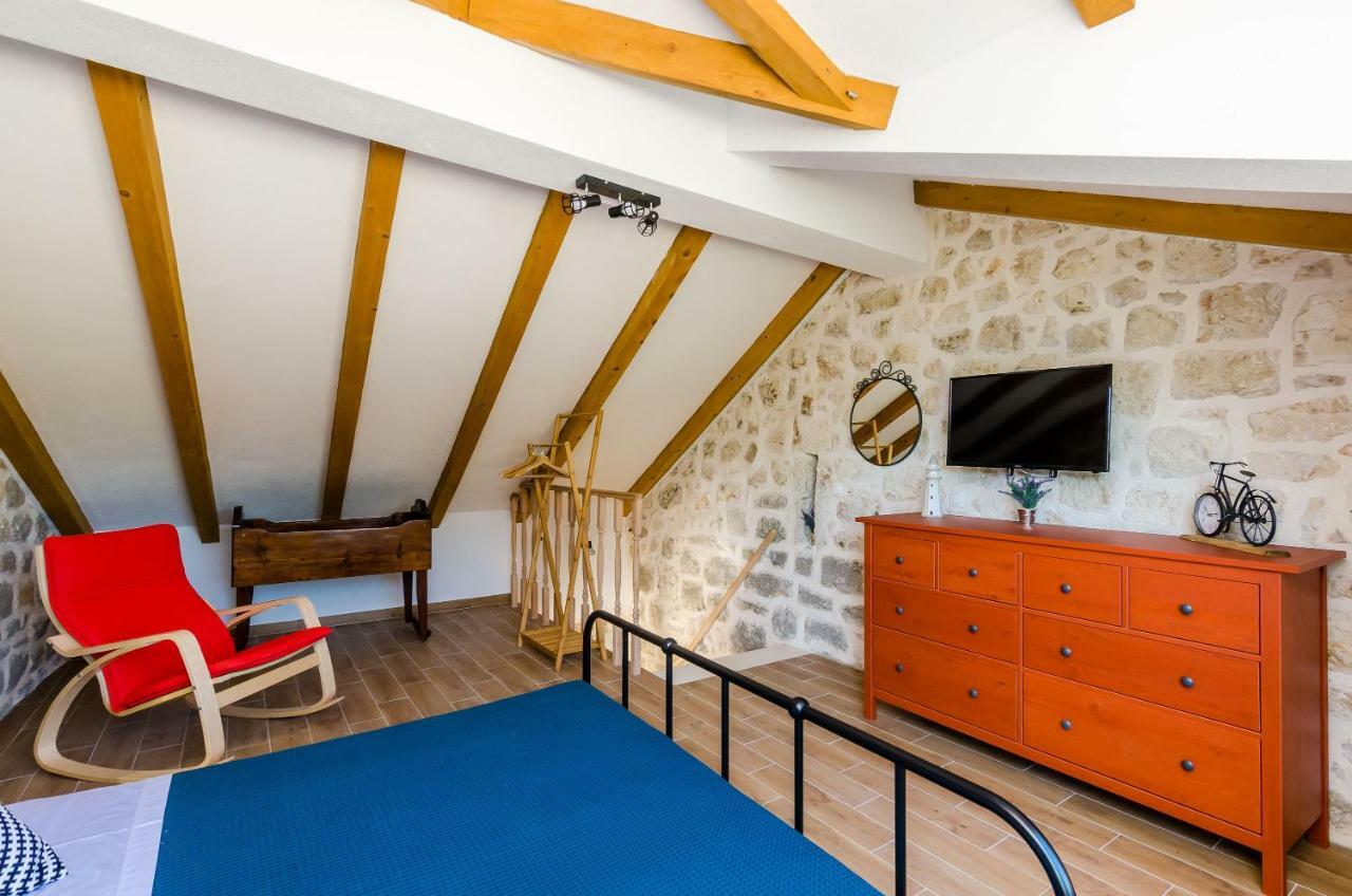 Korita Apartment Maranovici