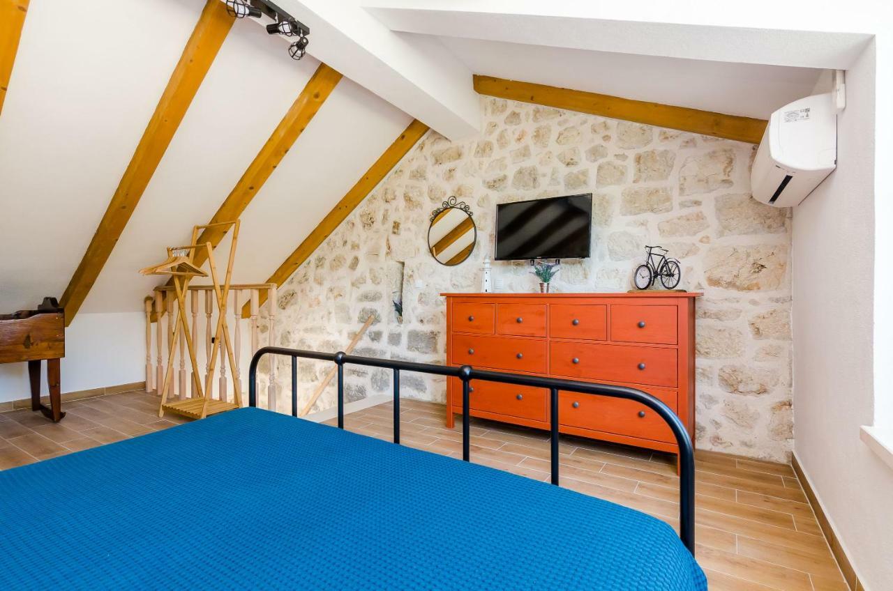 Apartment Korita