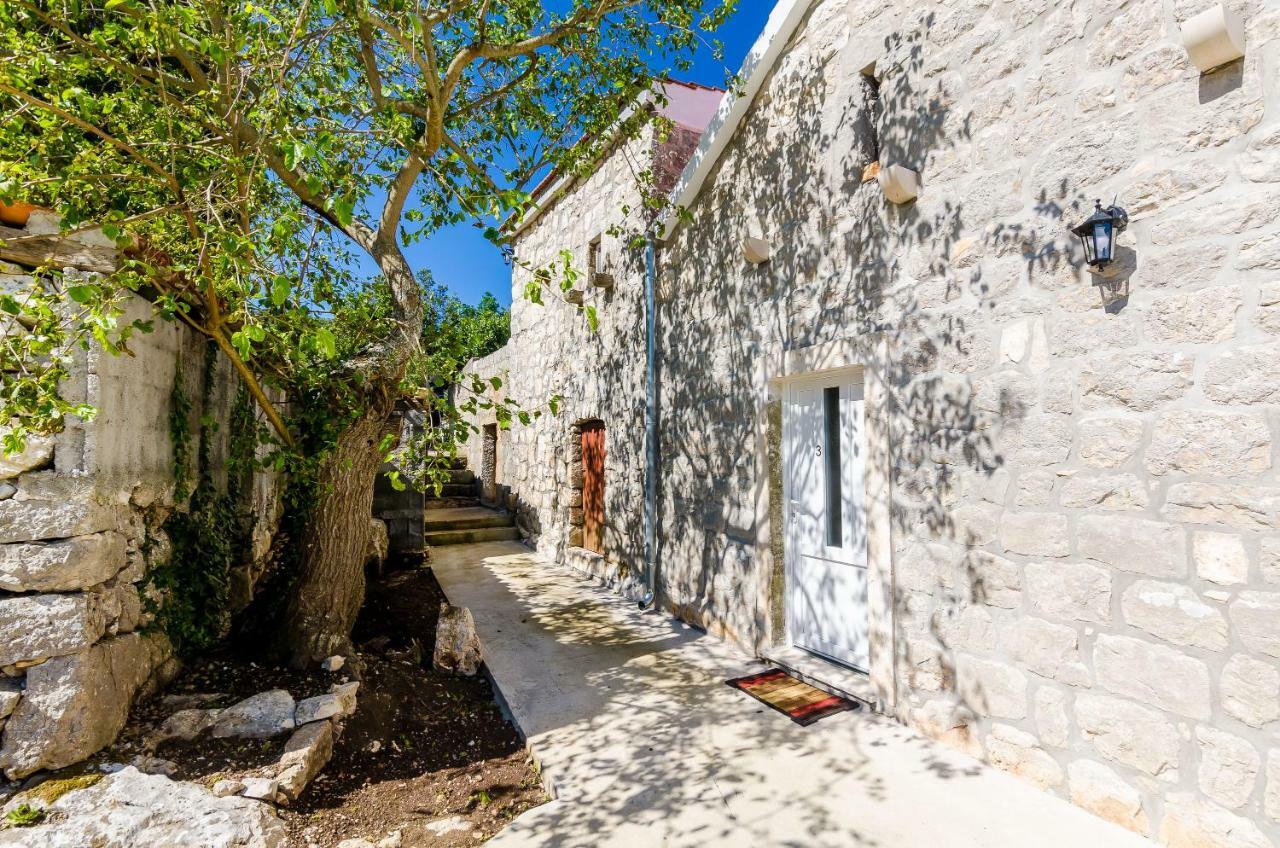 Korita Apartment Maranovici